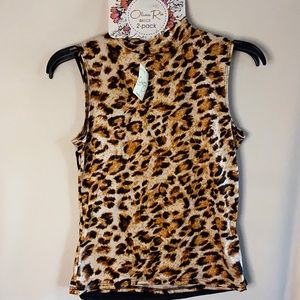 Olivia Rae Pack of 2 Sleeveless Tops Size Small